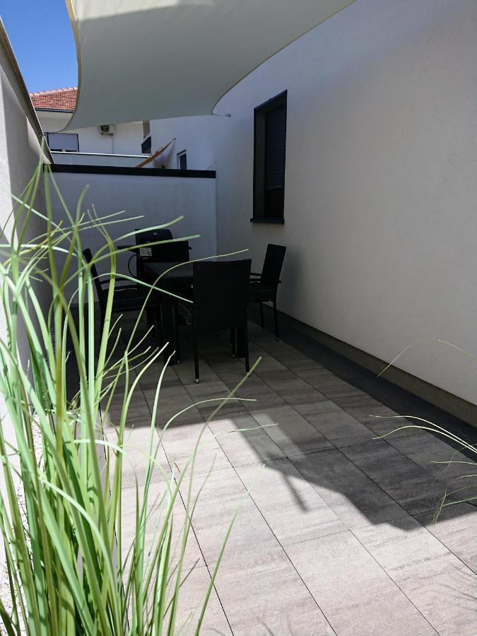 West Star Apartment Τρογκίρ Εξωτερικό φωτογραφία