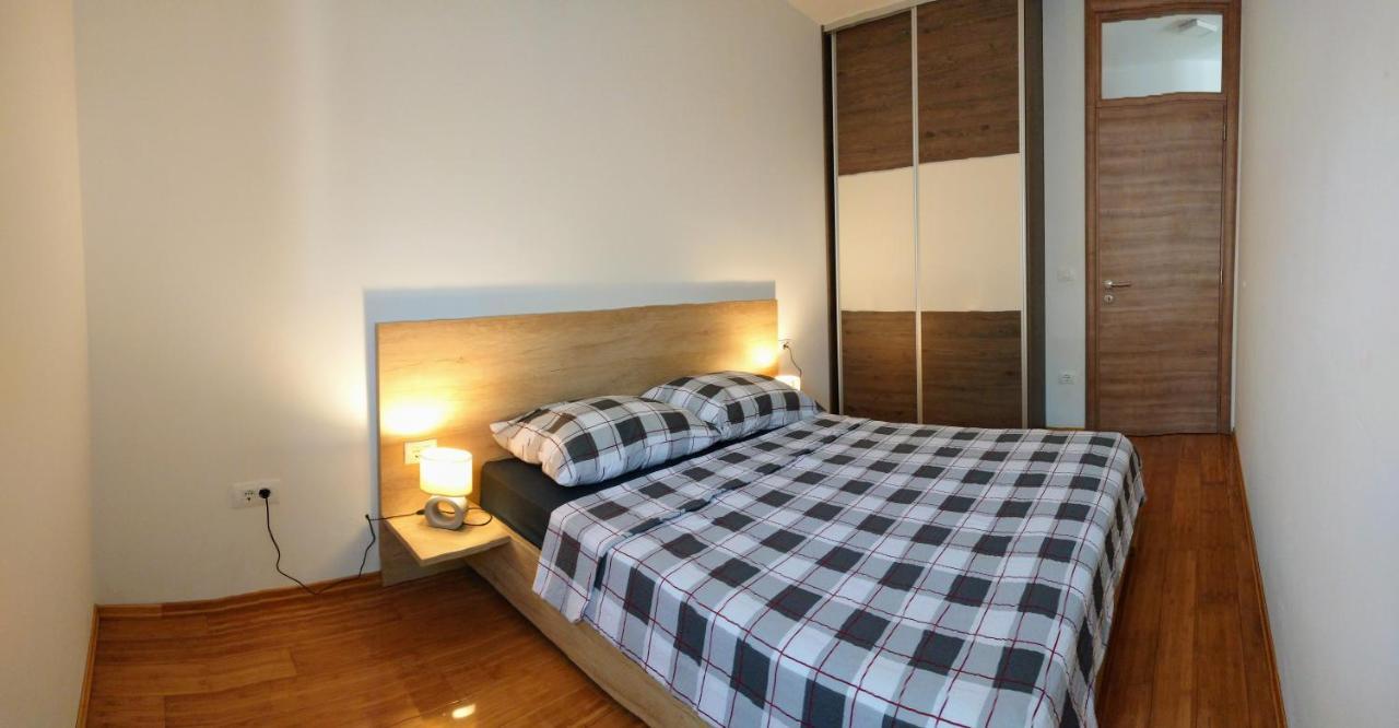 West Star Apartment Τρογκίρ Εξωτερικό φωτογραφία